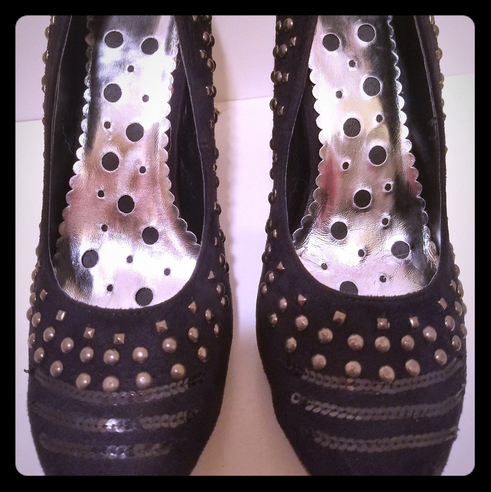 New Not Rated brand black heels